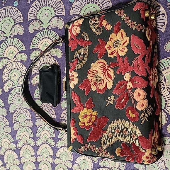 Antique Saks Fifth Avenue Structured Carpet Handbag with Original Coin Purse - Picture 8 of 16